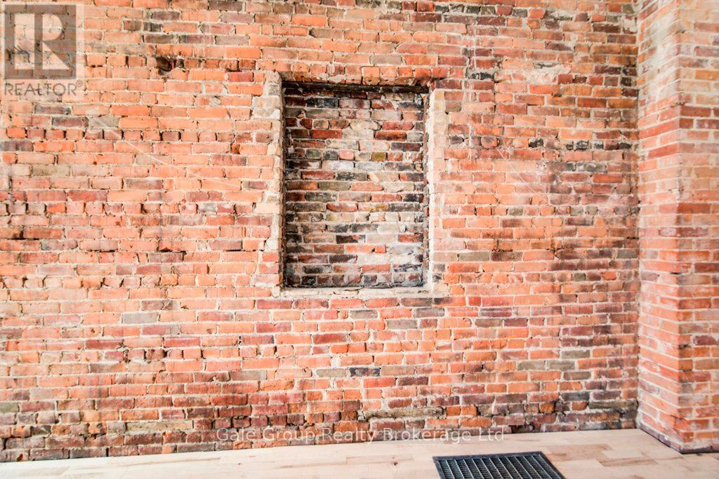 533 Dundas Street, Woodstock, Ontario  N4S 1C3 - Photo 11 - X12854786