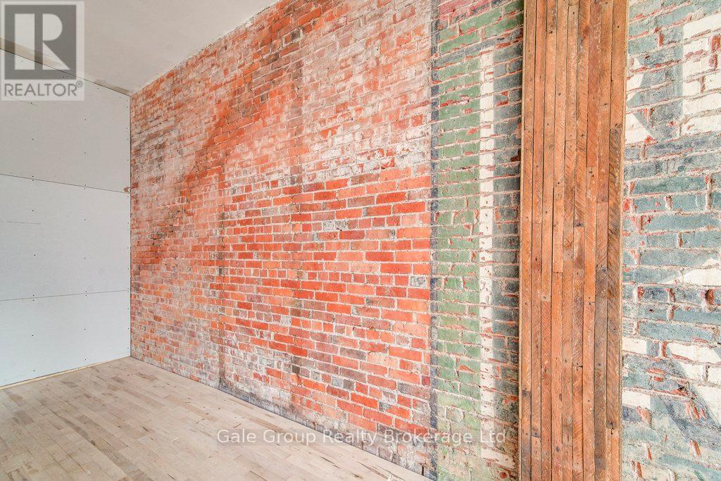 533 Dundas Street, Woodstock, Ontario  N4S 1C3 - Photo 22 - X12854786