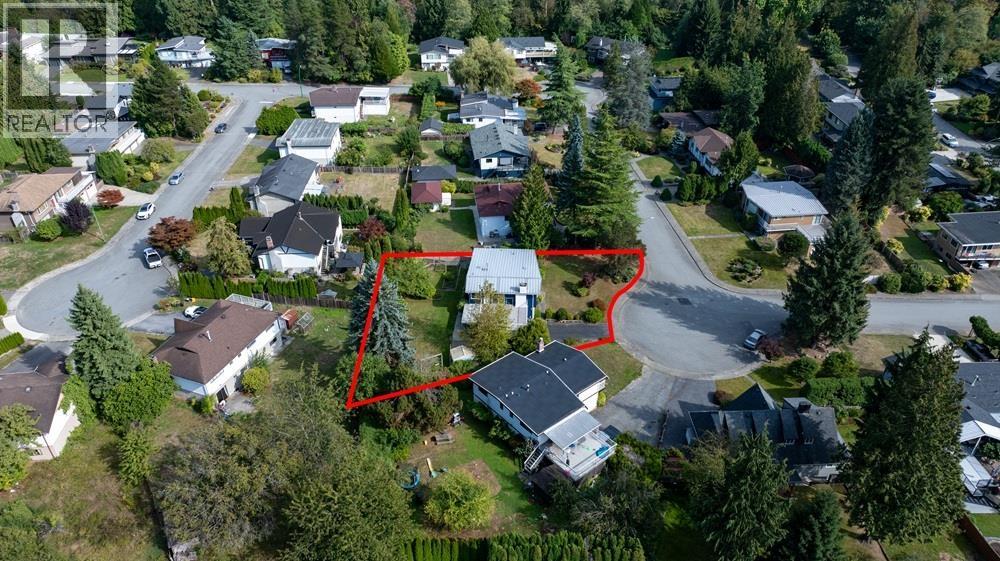 3345 Cardinal Drive, Burnaby, British Columbia  V5A 2T7 - Photo 12 - R3052176