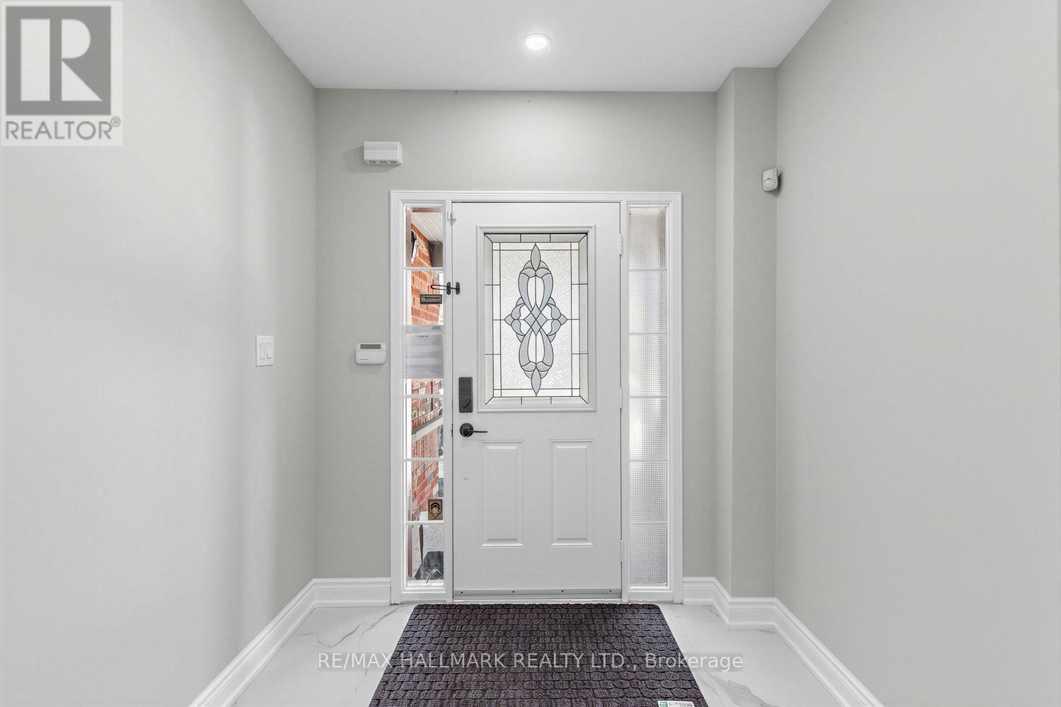 11 Dring Street, Ajax, Ontario  L1T 4Y2 - Photo 3 - E12854582