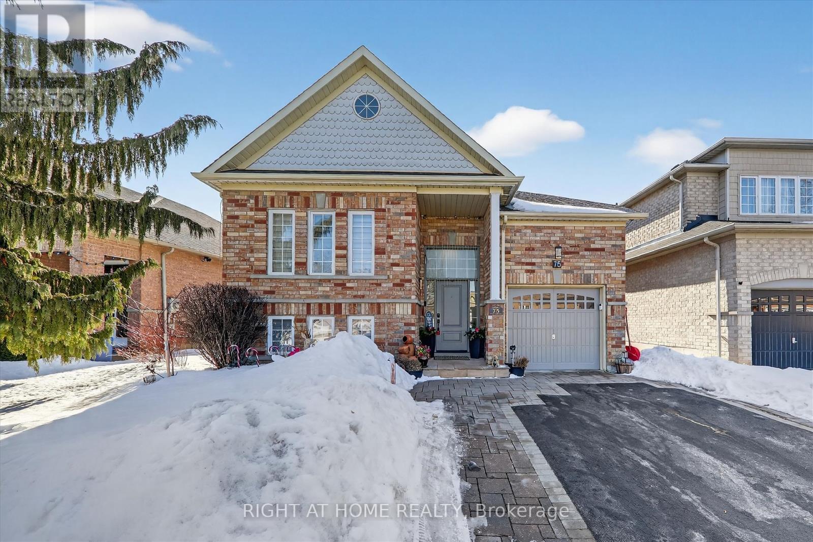 75 FENCEROW DRIVE, Whitby, Ontario