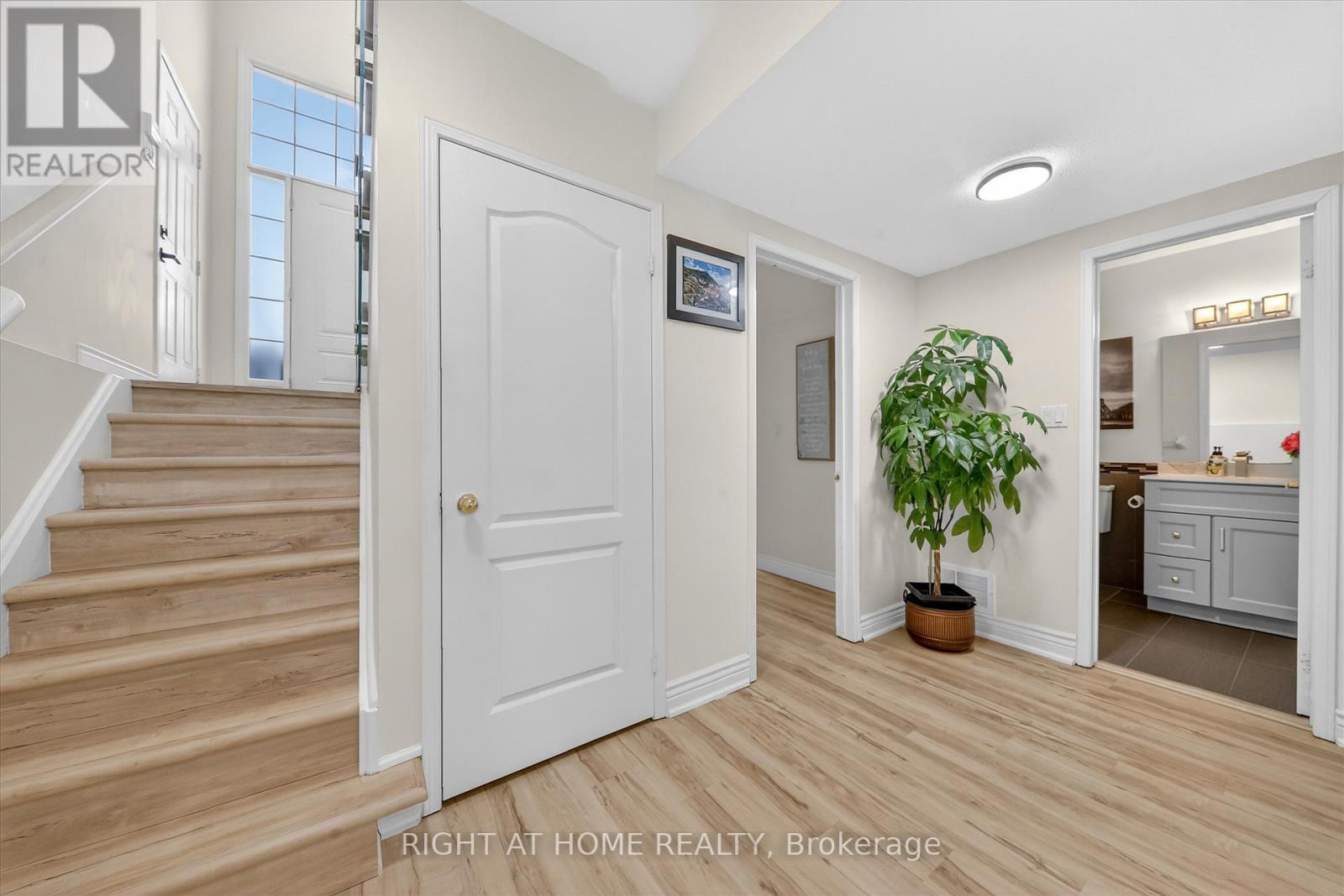 75 Fencerow Drive, Whitby, Ontario  L1R 3N2 - Photo 18 - E12854618