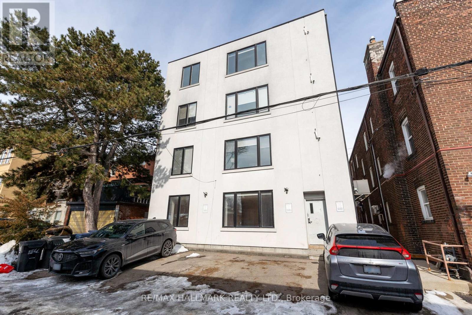 1 - 2277 QUEEN STREET E, Toronto, Ontario