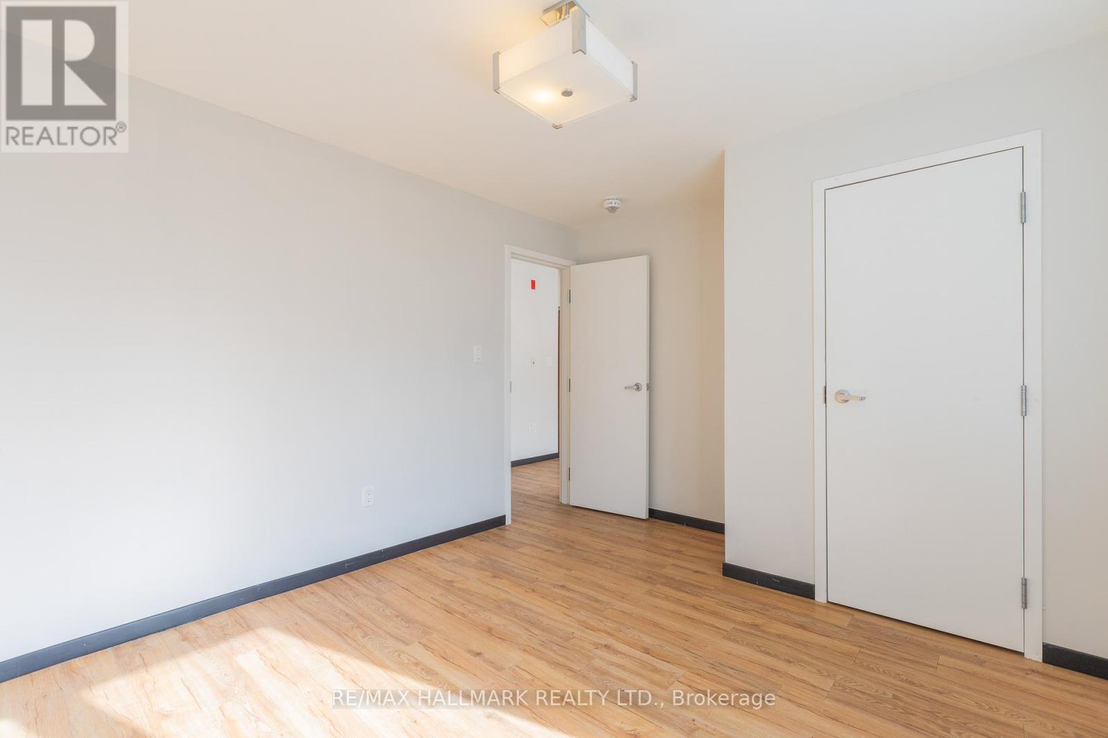 1b - 2277 Queen Street E, Toronto, Ontario  M4E 1G5 - Photo 8 - E12854634