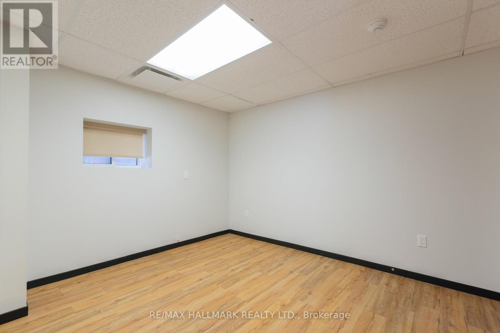 1b - 2277 Queen Street E, Toronto, Ontario  M4E 1G5 - Photo 9 - E12854634