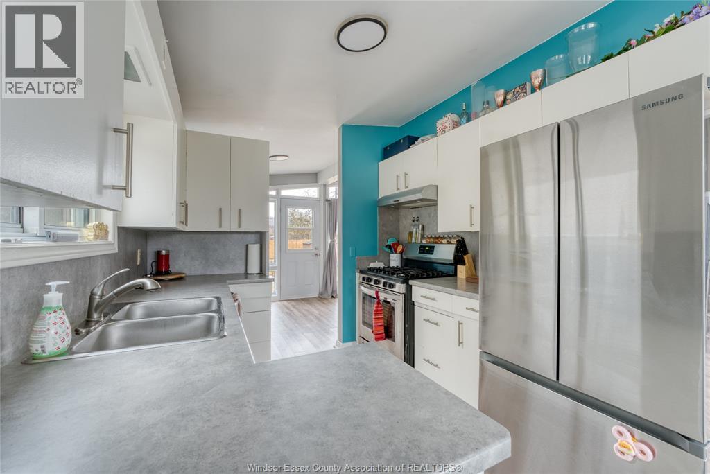 32 Melrose Avenue, Leamington, Ontario  N8H 2J2 - Photo 17 - 26004746