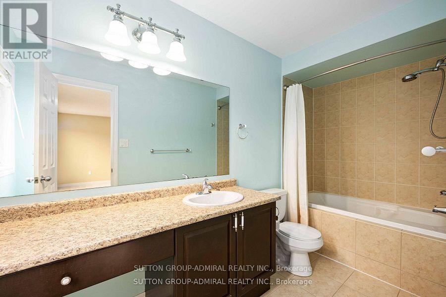 64 Evaridge Drive, Markham, Ontario  L6B 1H3 - Photo 14 - N12854526