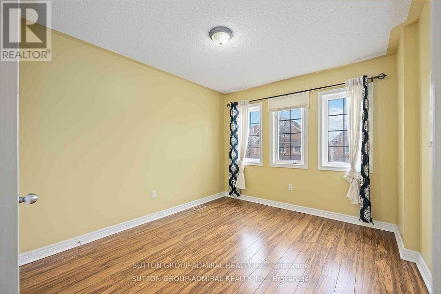 64 Evaridge Drive, Markham, Ontario  L6B 1H3 - Photo 16 - N12854526