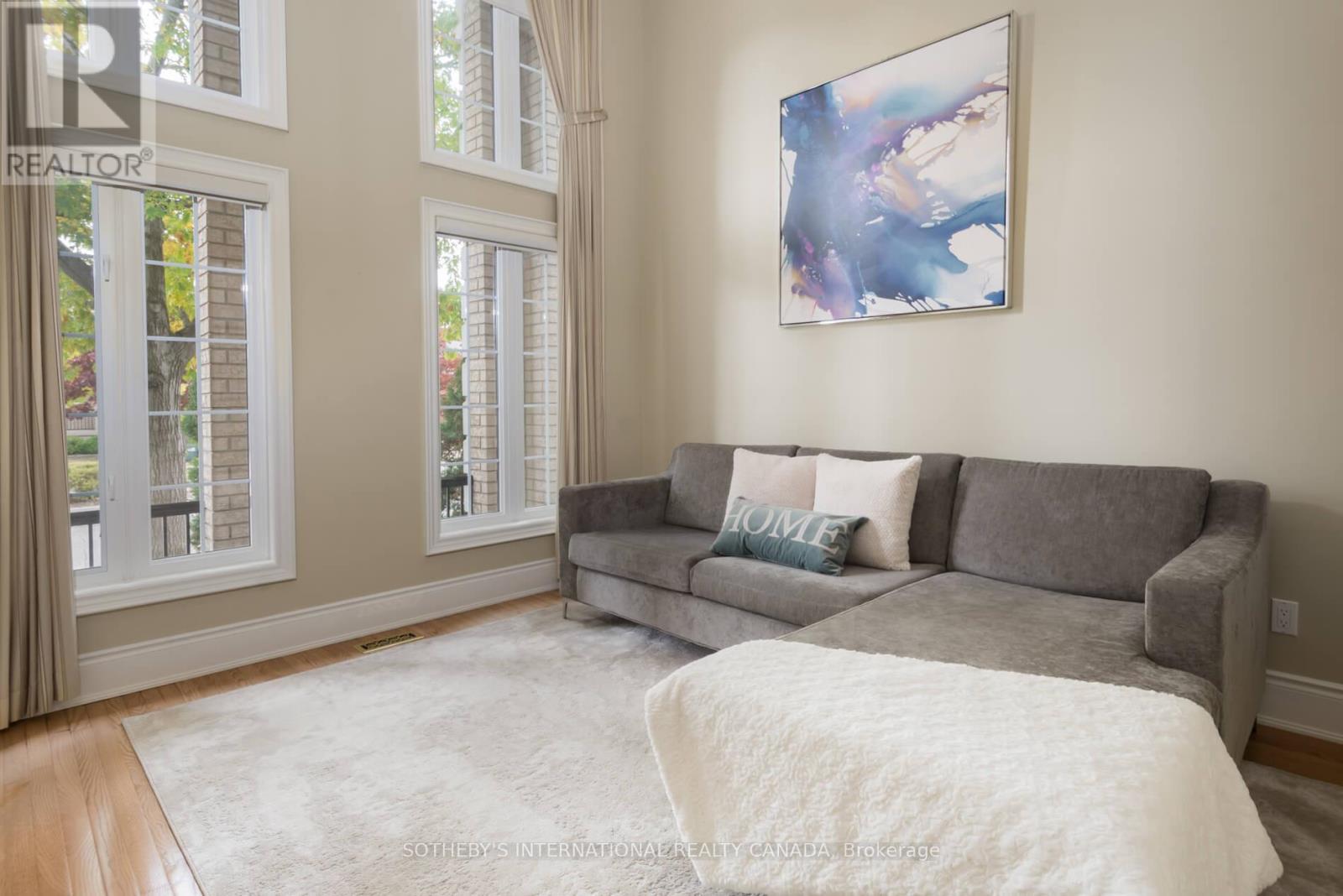 16 Saint Clare Boulevard, Vaughan, Ontario  L4H 2A2 - Photo 6 - N12854652