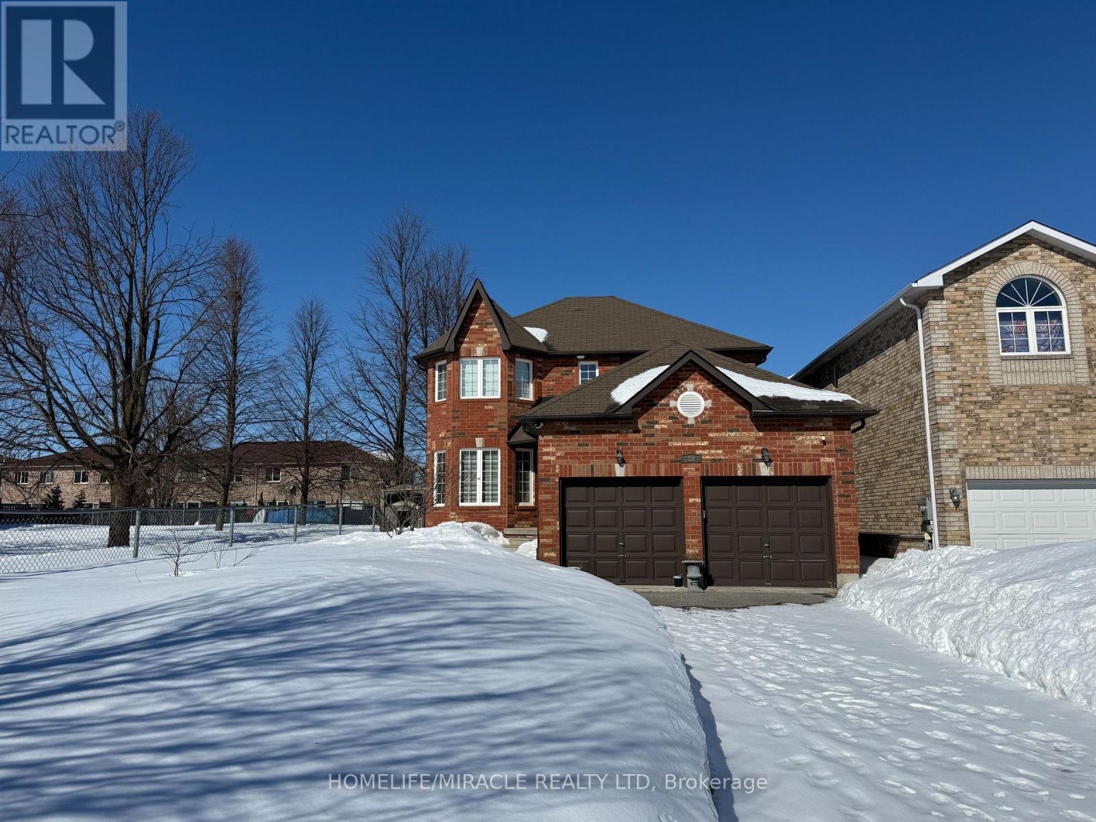 20 William Paddison Drive, Barrie (Georgian Drive), Ontario  L4M 0G3 - Photo 2 - S12854520