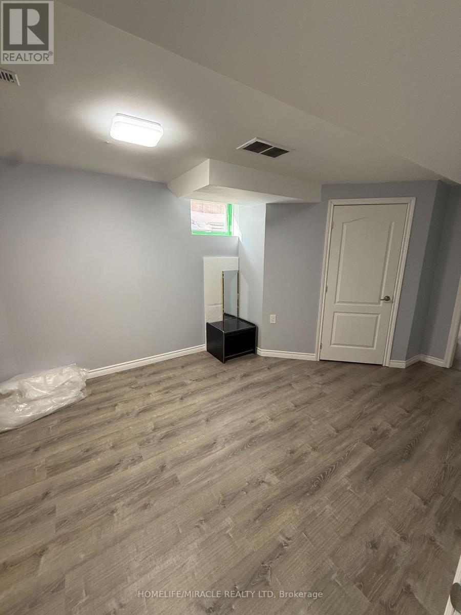 20 William Paddison Drive, Barrie (Georgian Drive), Ontario  L4M 0G3 - Photo 38 - S12854520