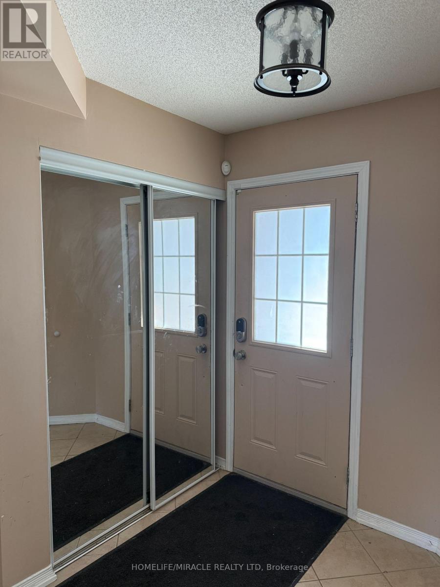 20 William Paddison Drive, Barrie (Georgian Drive), Ontario  L4M 0G3 - Photo 6 - S12854520