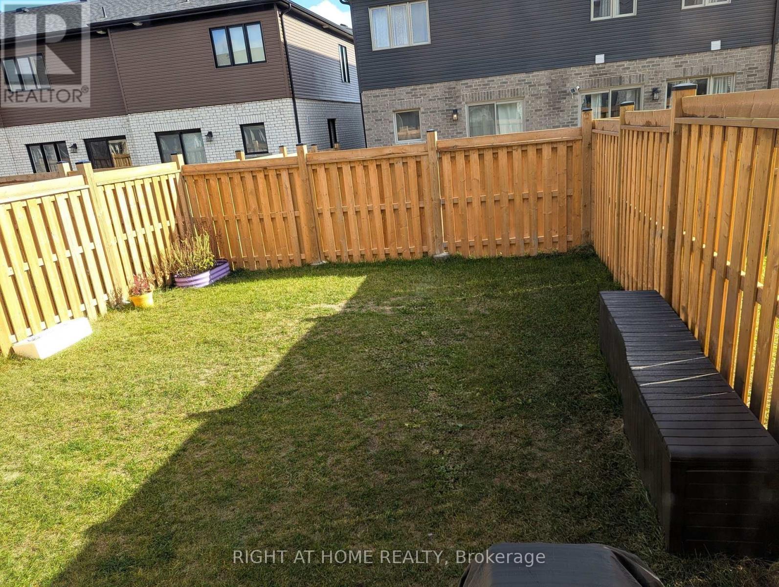 22 Westwood Avenue, Barrie (Painswick South), Ontario  L9J 0M6 - Photo 30 - S12854696