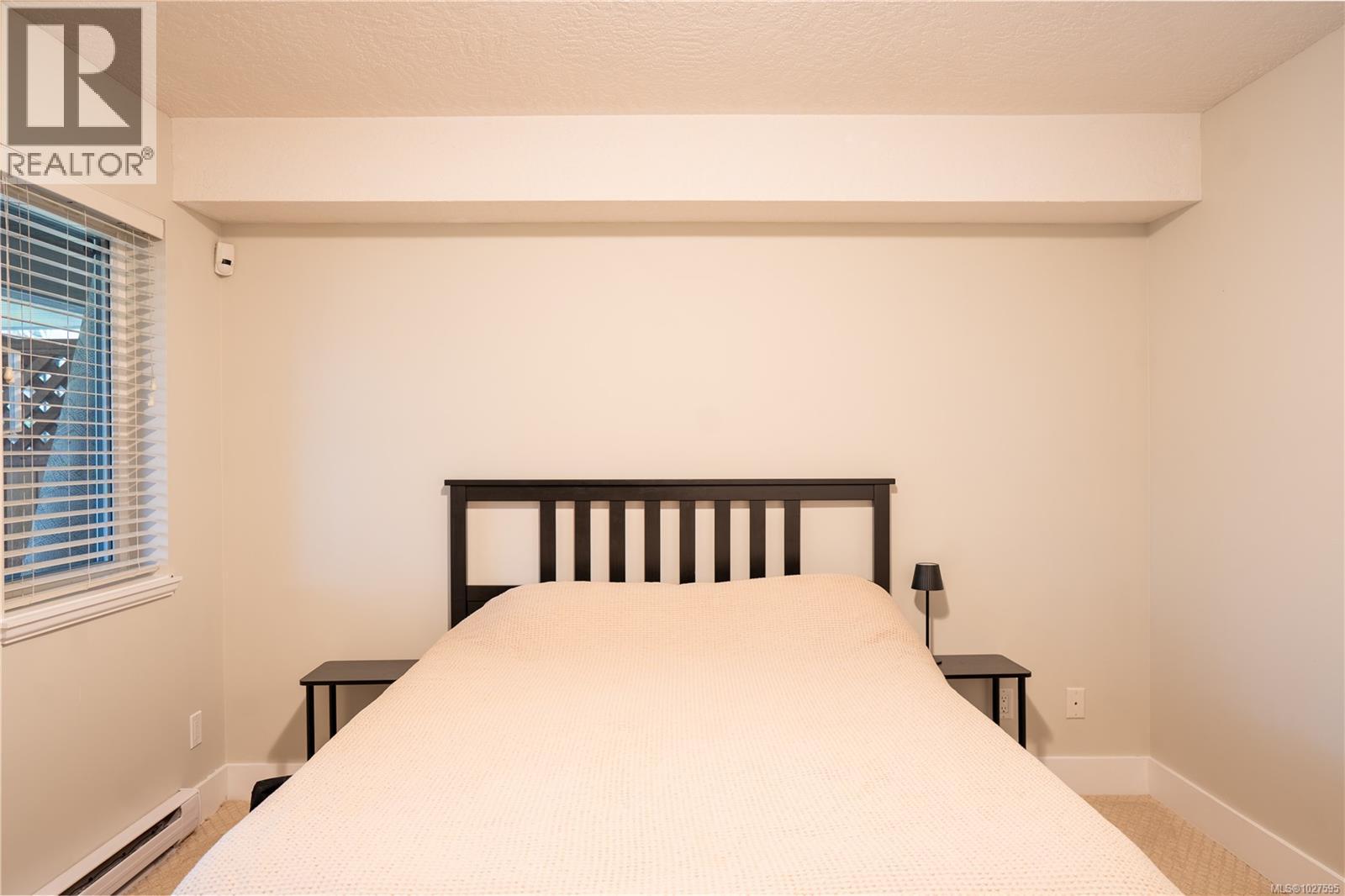 1 2918 Shelbourne St, Victoria, British Columbia  V8R 4M6 - Photo 30 - 1027595