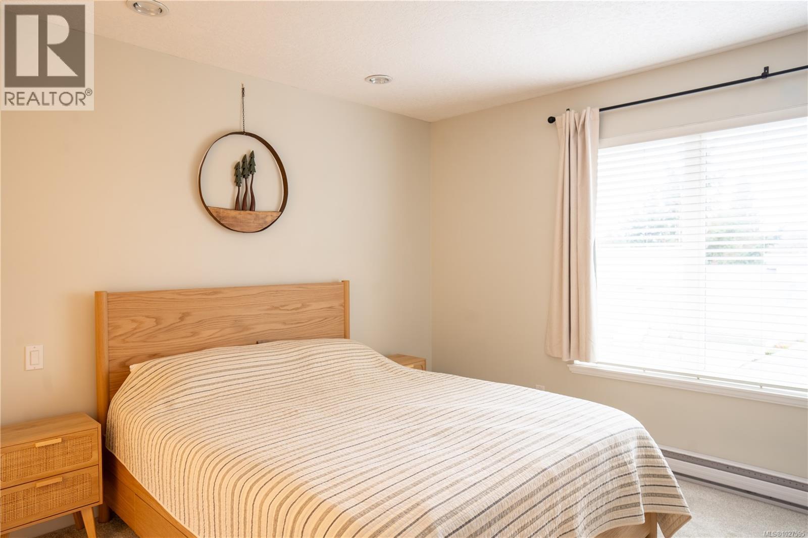 1 2918 Shelbourne St, Victoria, British Columbia  V8R 4M6 - Photo 35 - 1027595