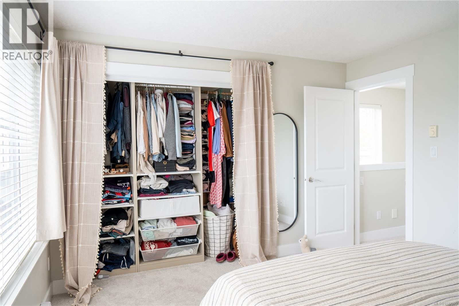 1 2918 Shelbourne St, Victoria, British Columbia  V8R 4M6 - Photo 39 - 1027595