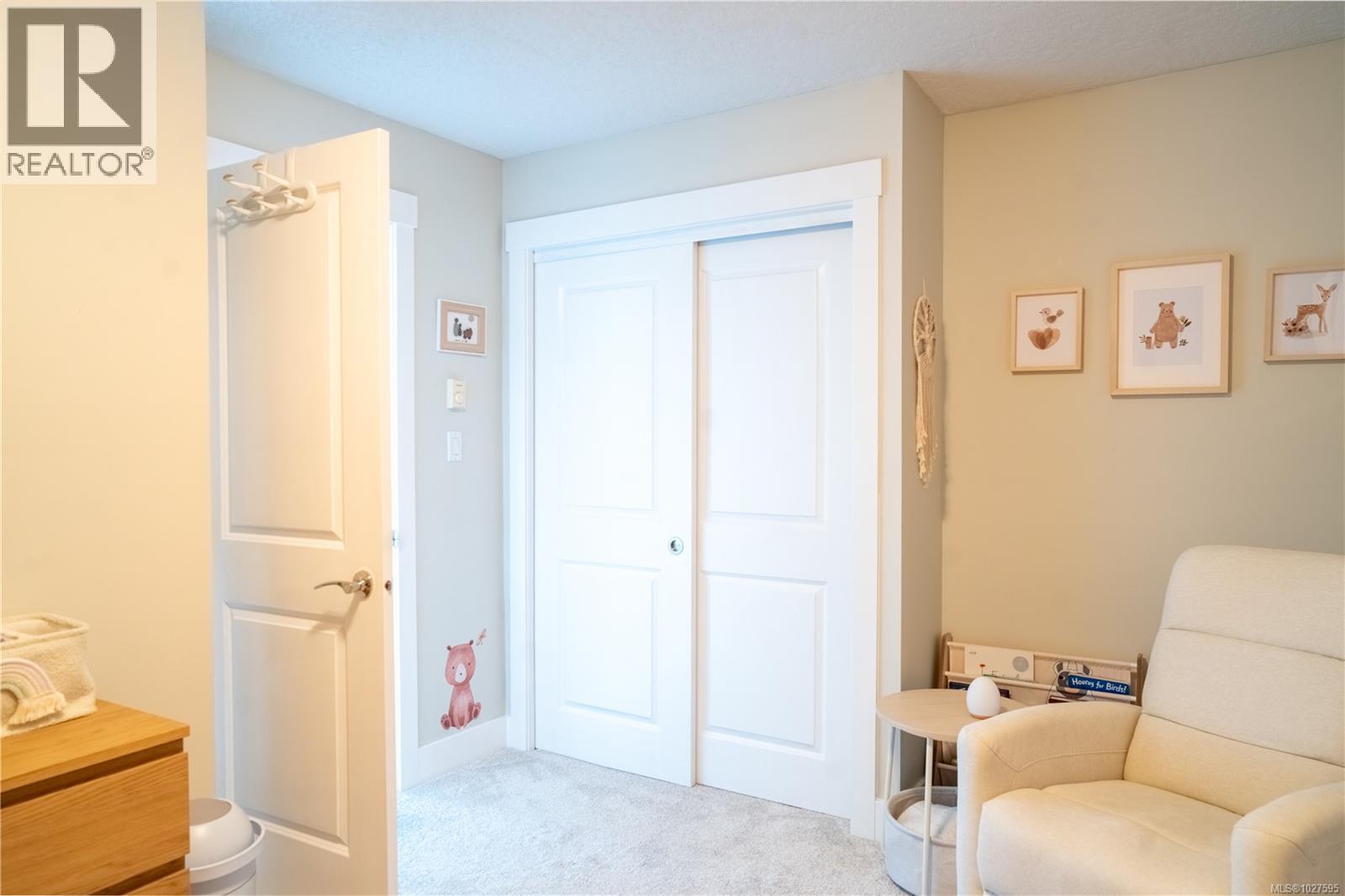 1 2918 Shelbourne St, Victoria, British Columbia  V8R 4M6 - Photo 52 - 1027595