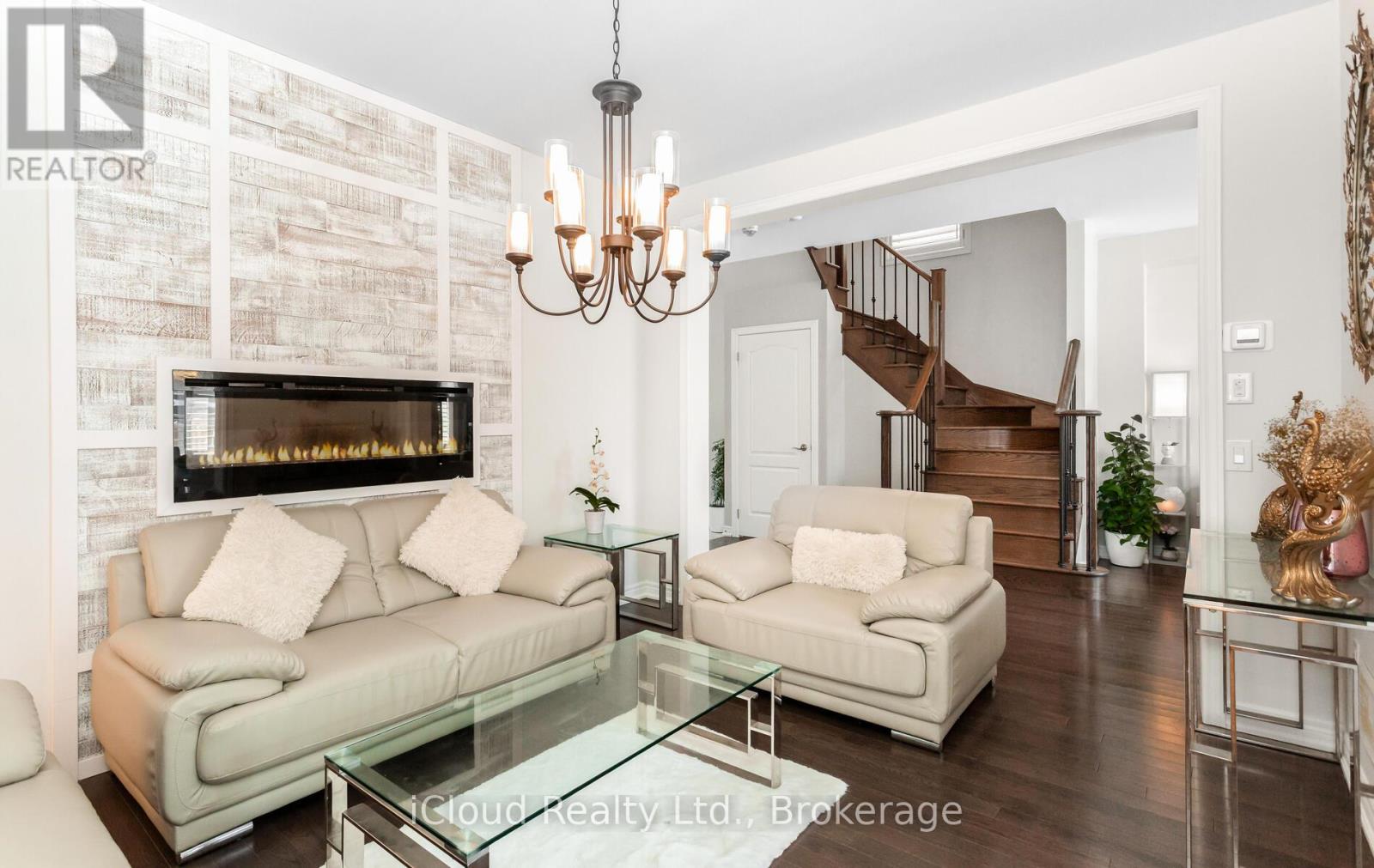 65 Stowmarket Street N, Caledon, Ontario  L7C 4B1 - Photo 12 - W12852838