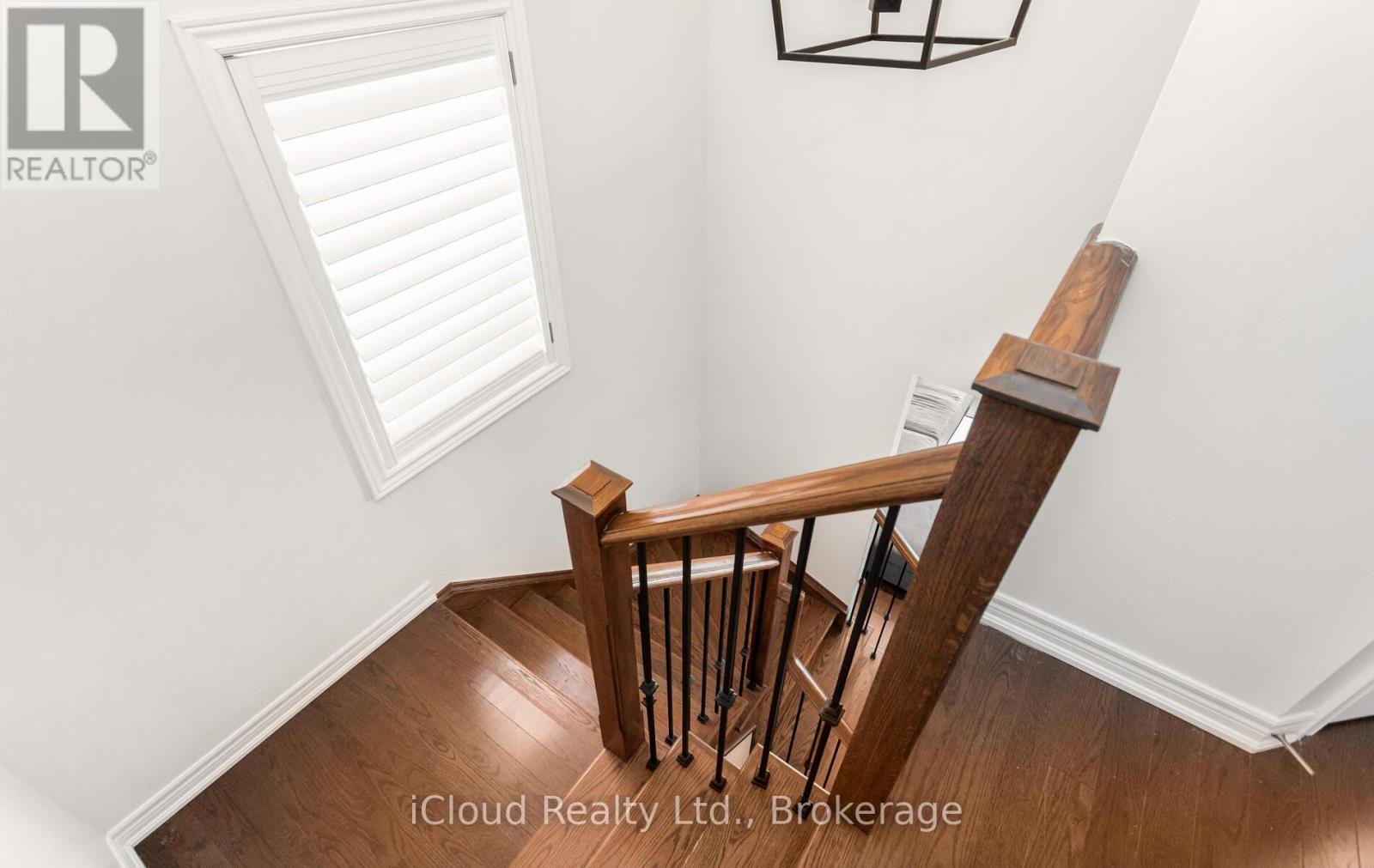 65 Stowmarket Street N, Caledon, Ontario  L7C 4B1 - Photo 18 - W12852838