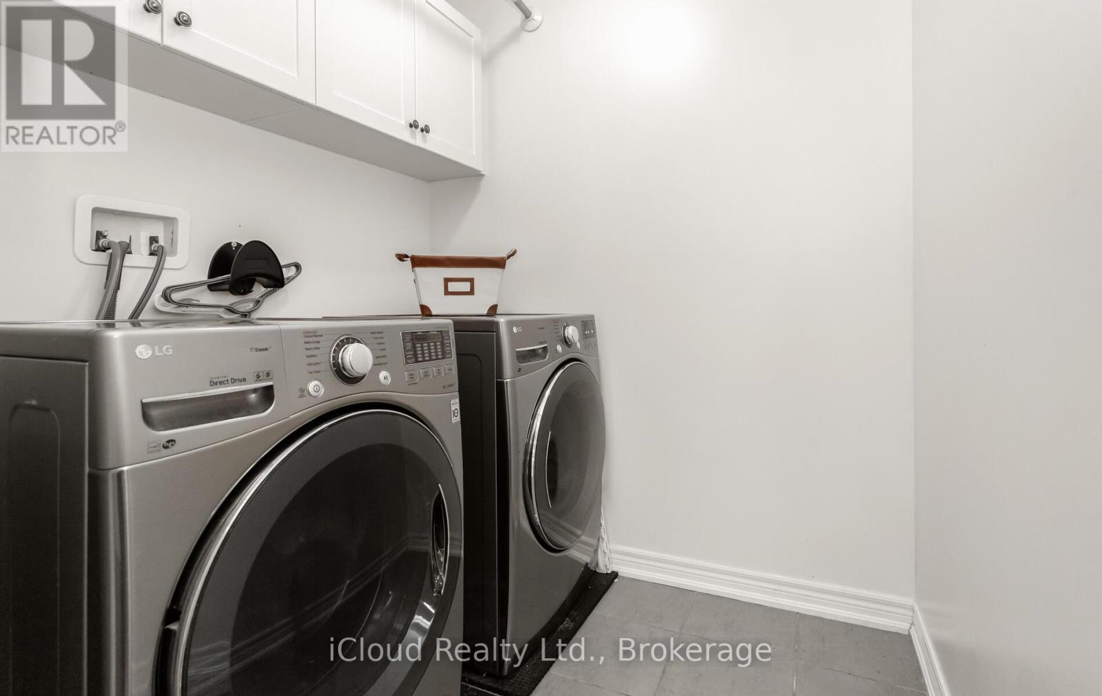 65 Stowmarket Street N, Caledon, Ontario  L7C 4B1 - Photo 30 - W12852838