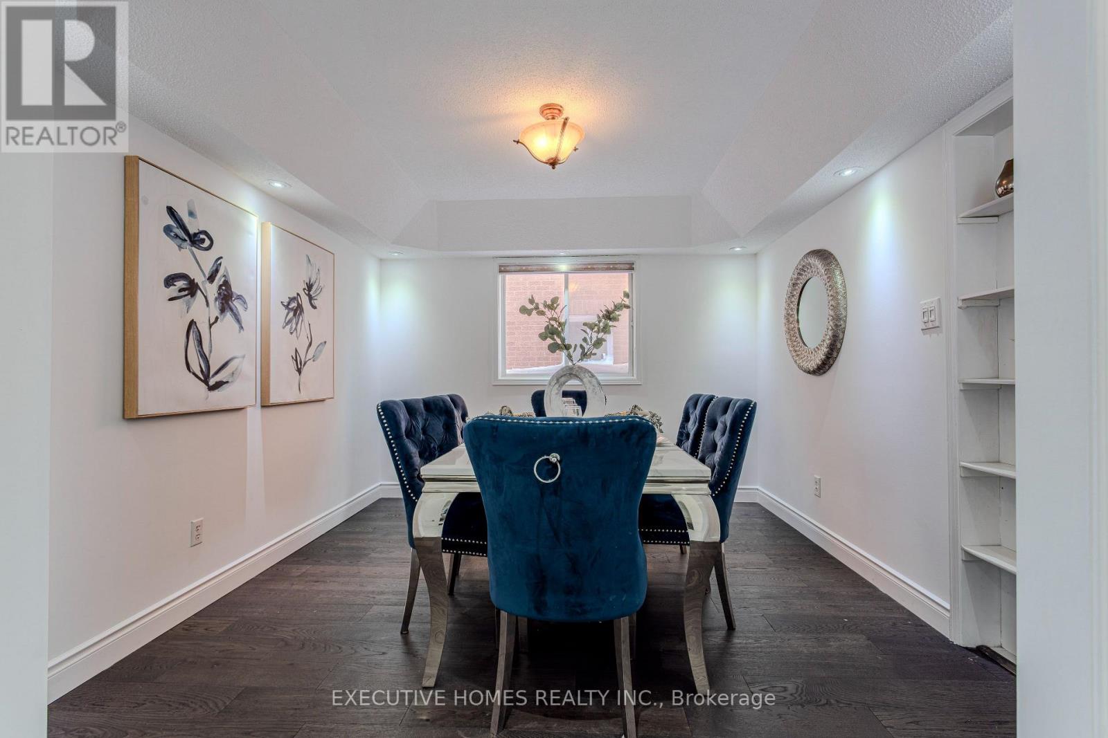 1192 Dream Crest Road, Mississauga, Ontario  L5V 1N7 - Photo 8 - W12854514