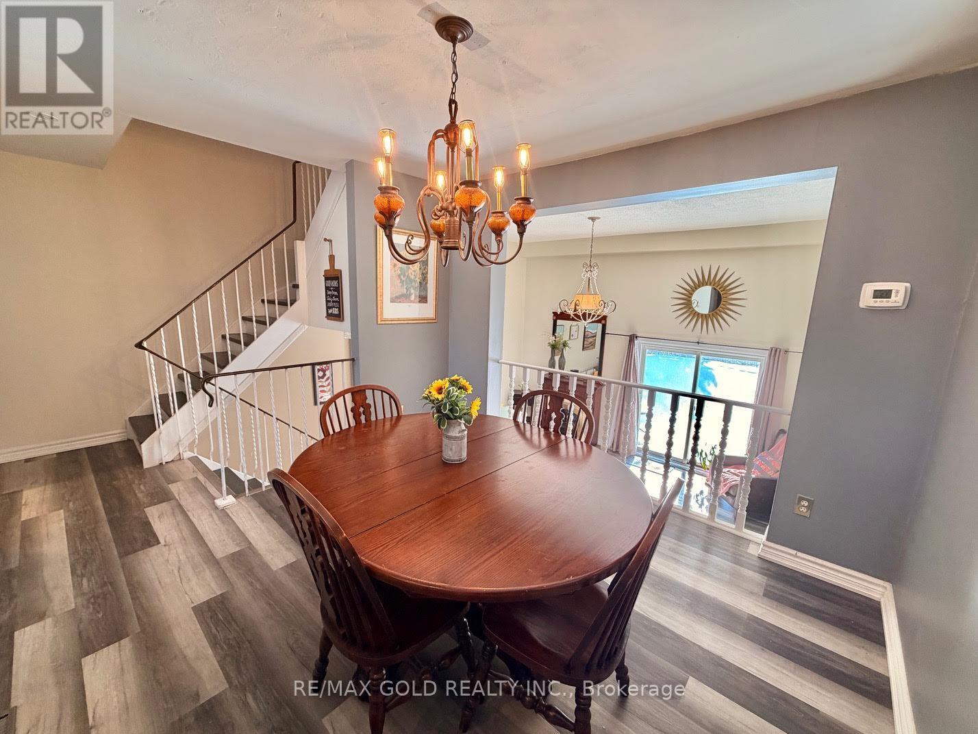 26 - 7707 Darcel Avenue, Mississauga, Ontario  L4T 3W9 - Photo 9 - W12854602