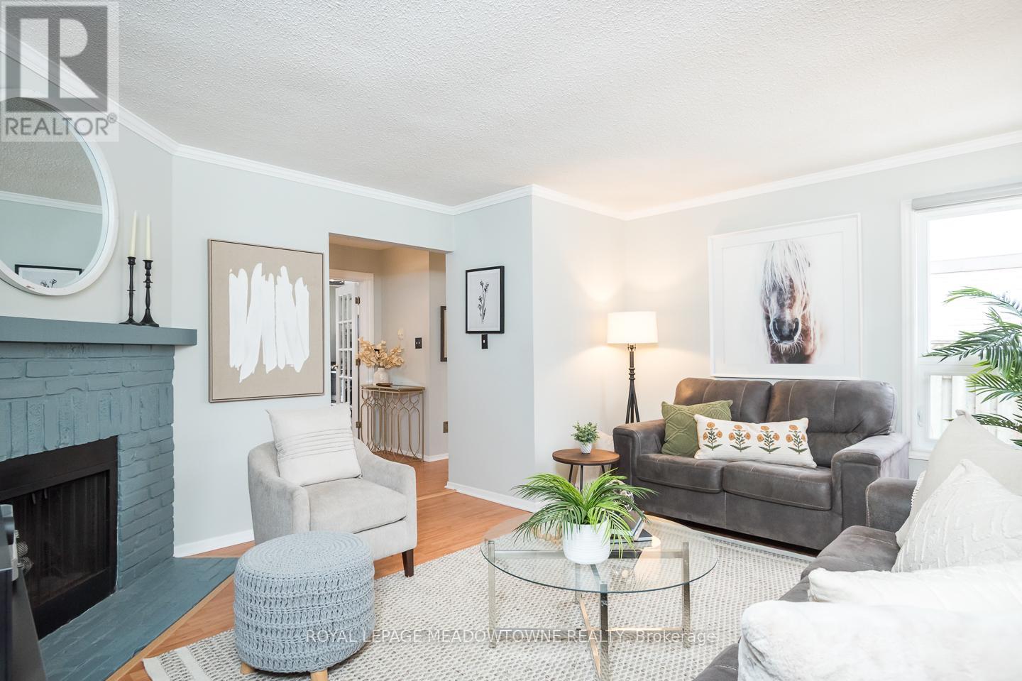 833 Laurier Avenue, Milton, Ontario  L9T 4H4 - Photo 8 - W12854648