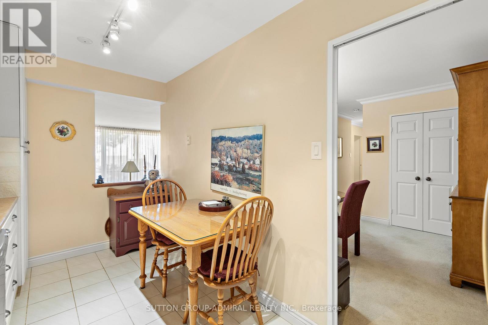 503 - 31 Four Winds Drive, Toronto, Ontario  M3J 1K9 - Photo 16 - W12854674