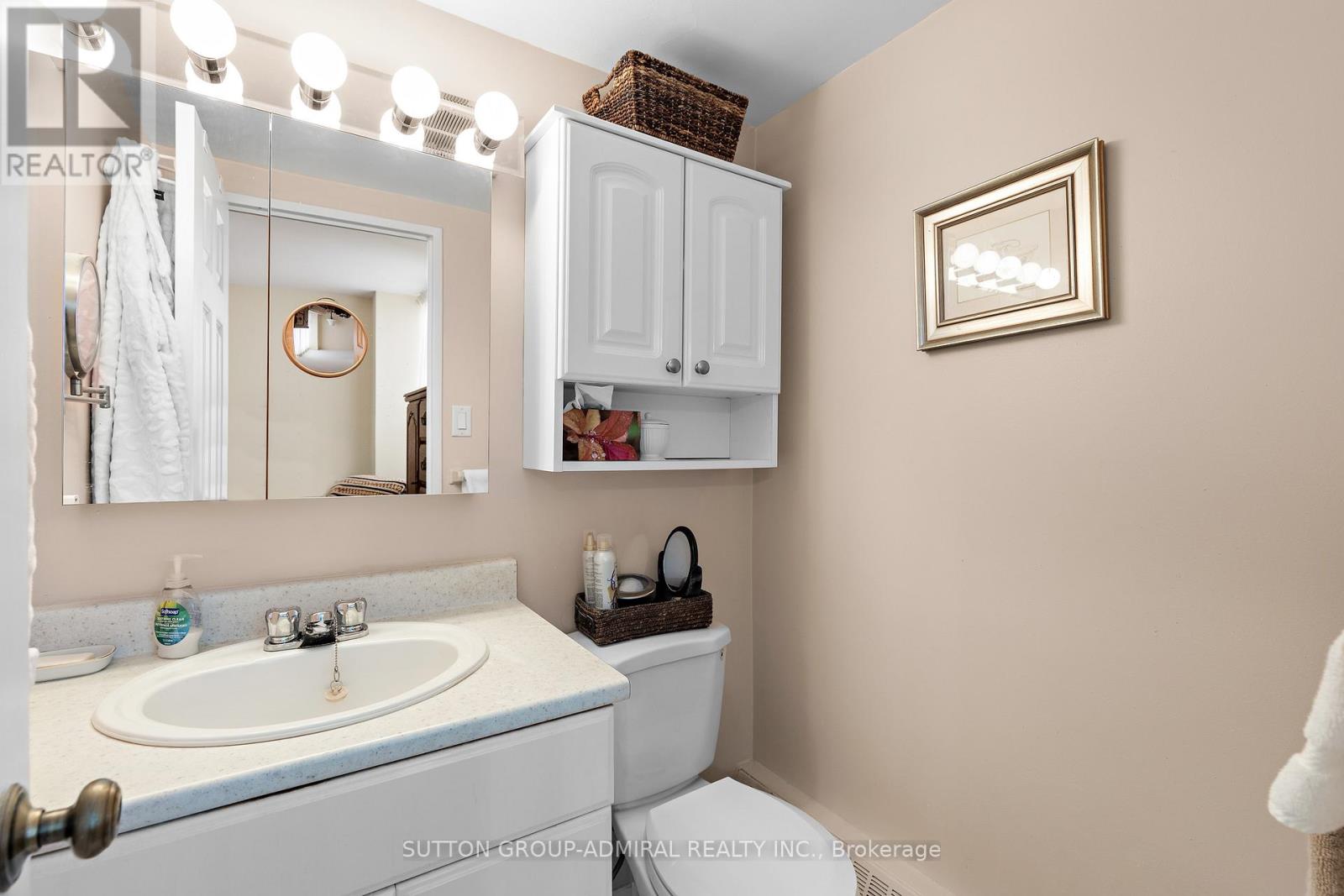 503 - 31 Four Winds Drive, Toronto, Ontario  M3J 1K9 - Photo 24 - W12854674