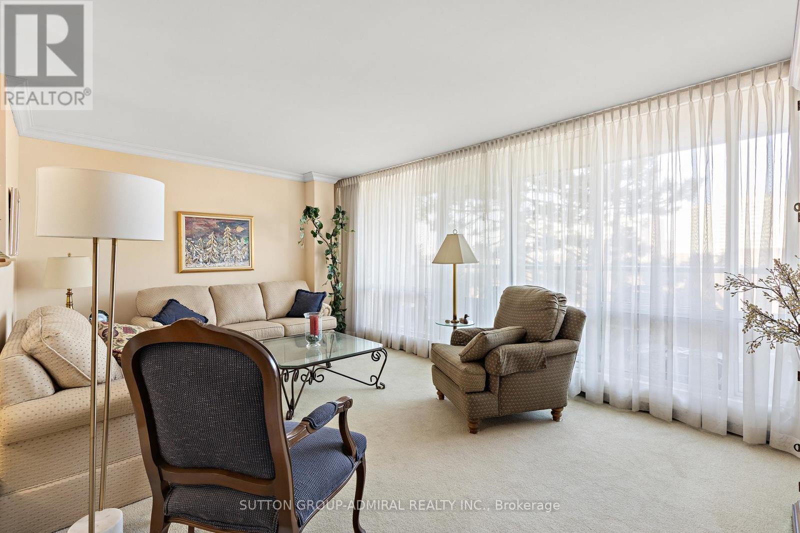 503 - 31 Four Winds Drive, Toronto, Ontario  M3J 1K9 - Photo 7 - W12854674