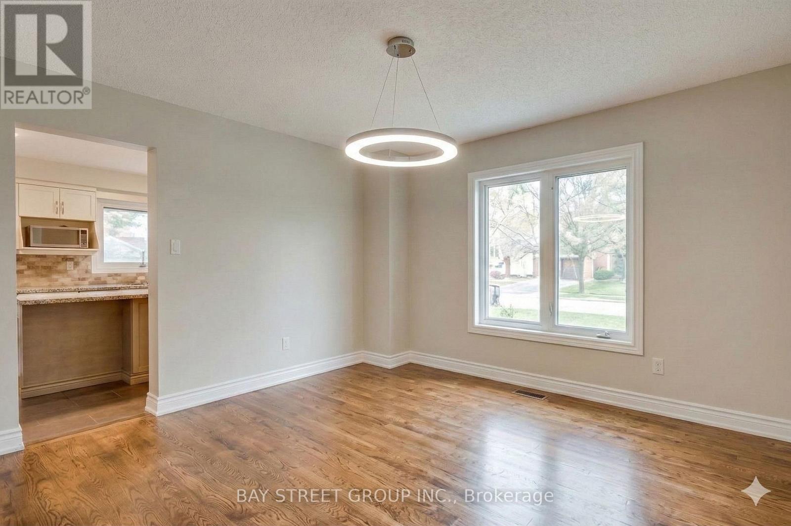 1783 Fifeshire Court, Mississauga (Erin Mills), Ontario  L5L 2T3 - Photo 8 - W12854678