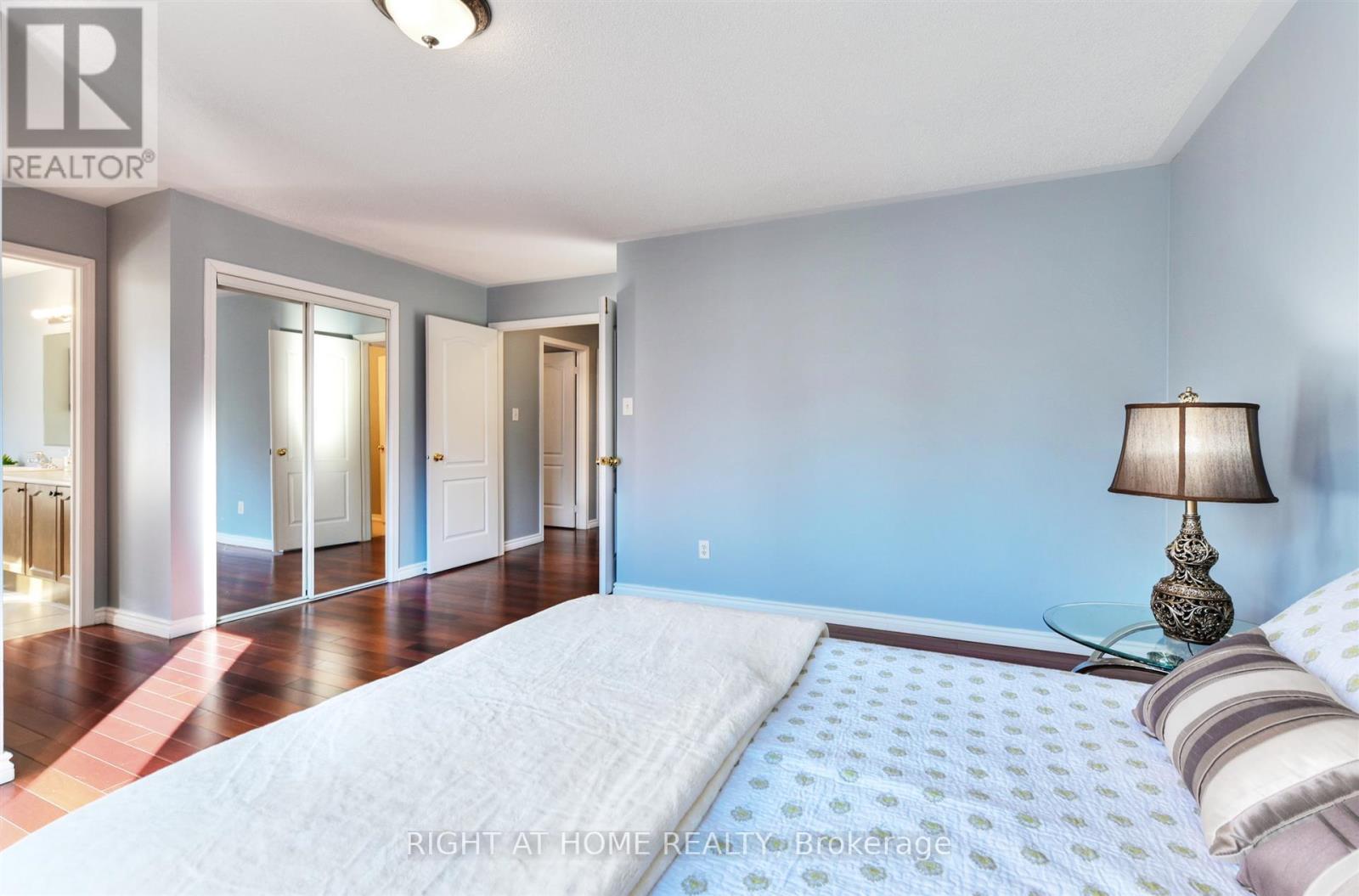 4689 Bracknell Road, Burlington, Ontario  L7M 0E5 - Photo 20 - W12854716