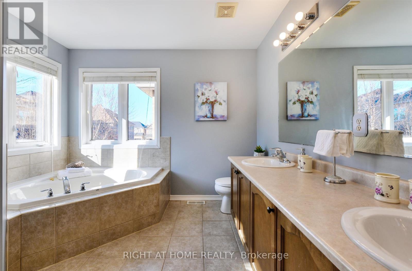 4689 Bracknell Road, Burlington, Ontario  L7M 0E5 - Photo 22 - W12854716