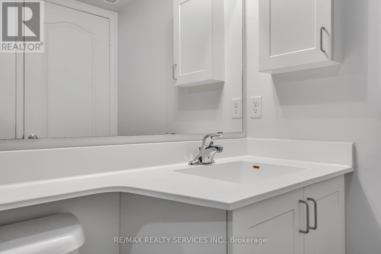 3 - 43 Hays Boulevard, Oakville, Ontario  L6H 0J1 - Photo 17 - W12854762