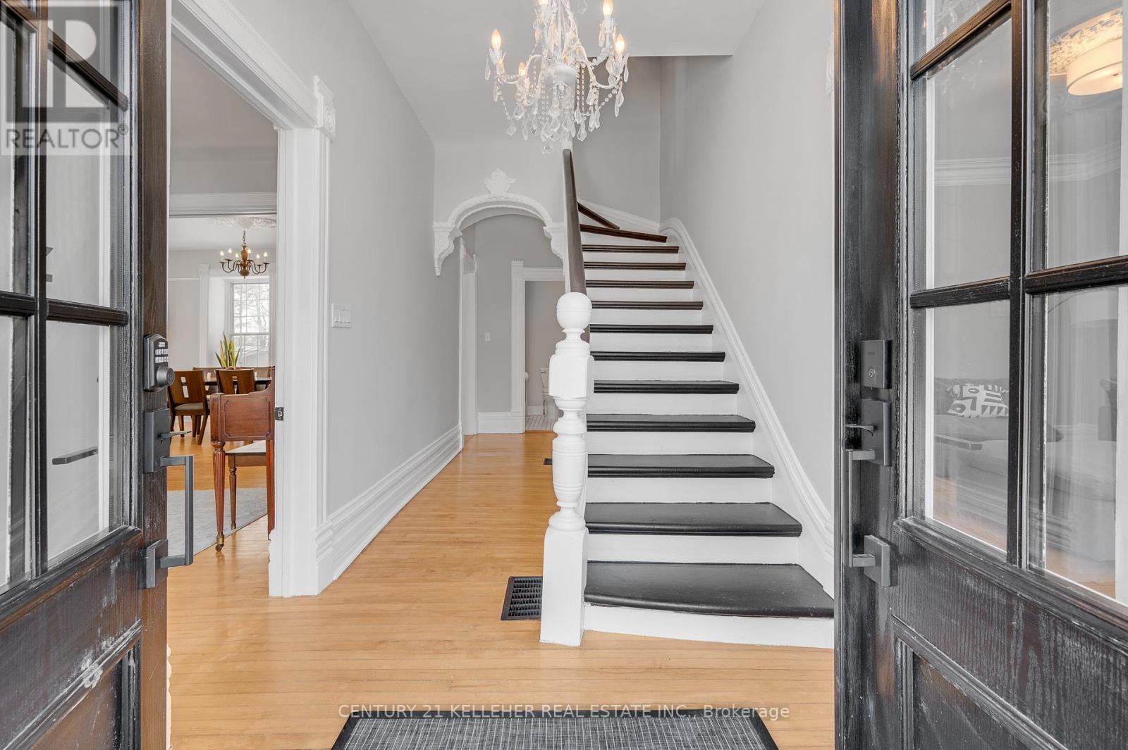 9920 Regional Road 25 Road, Halton Hills, Ontario  L9T 2X7 - Photo 4 - W12854782