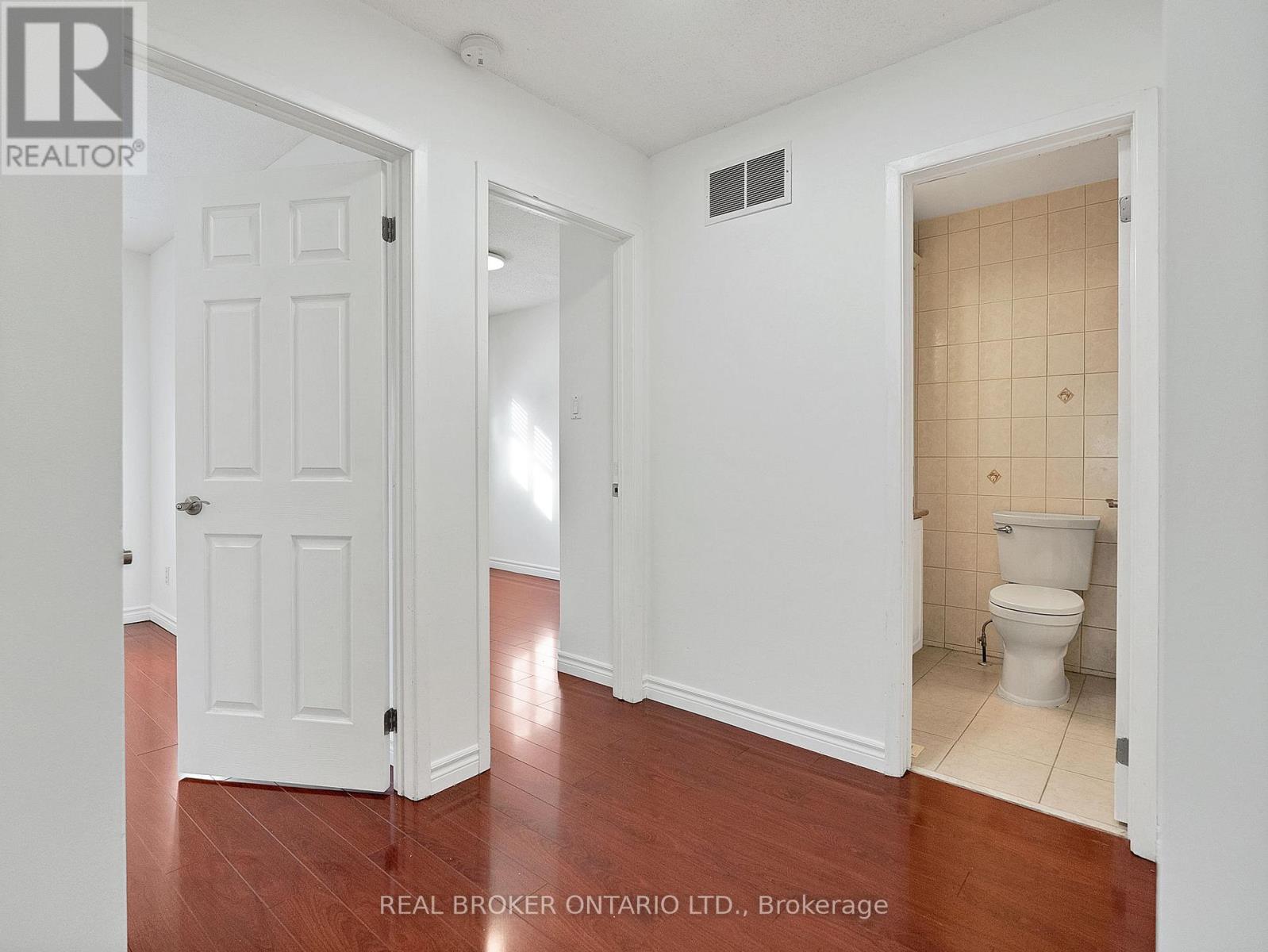 2602 Hemus Square, Mississauga, Ontario  L5C 3X4 - Photo 23 - W12854802