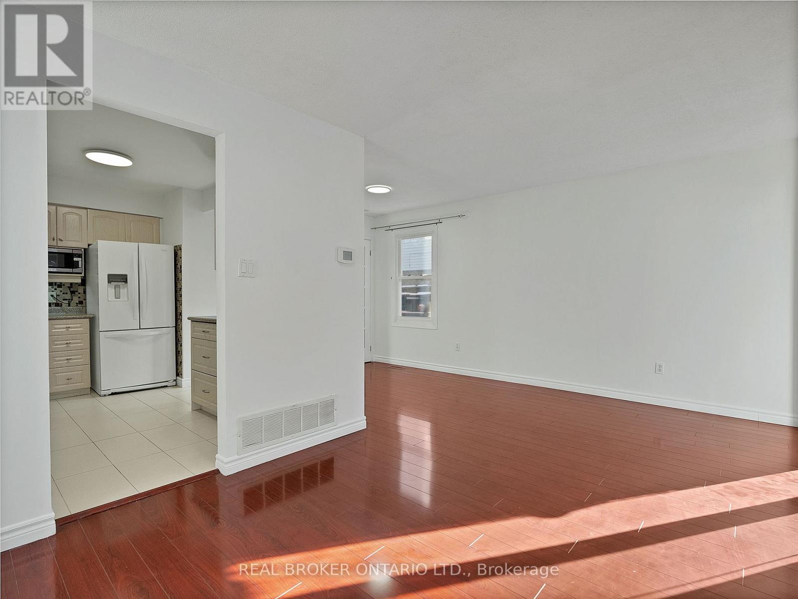 2602 Hemus Square, Mississauga, Ontario  L5C 3X4 - Photo 6 - W12854802