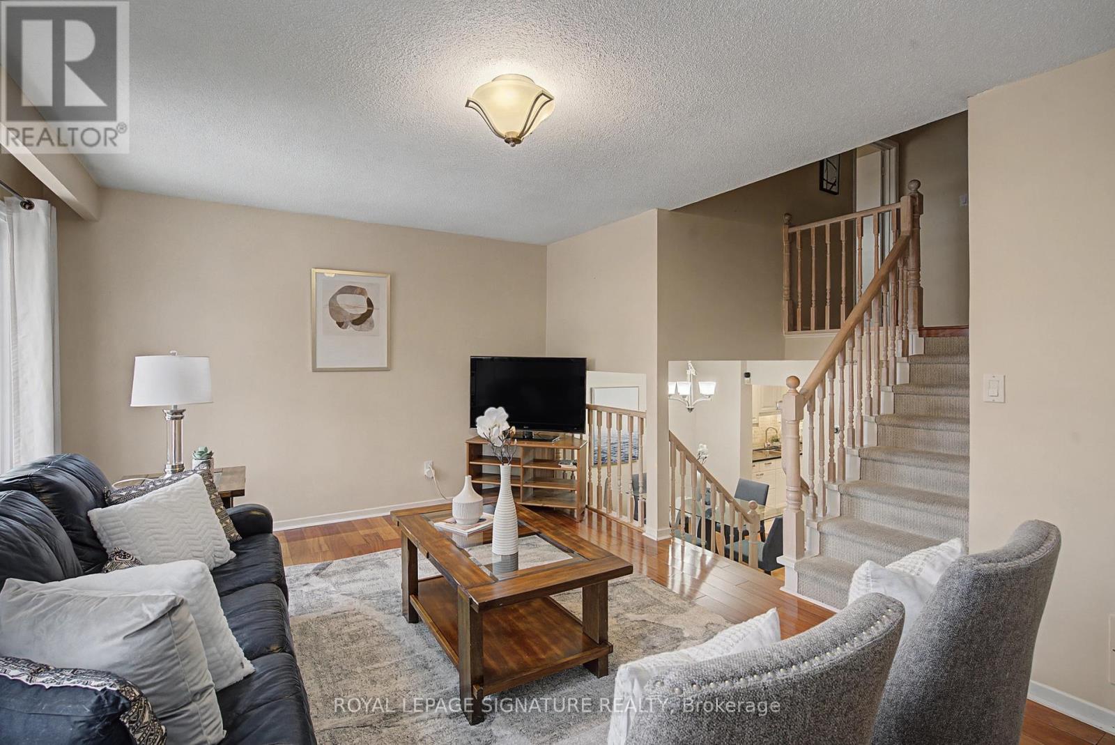 4317 Sugarbush Road, Mississauga, Ontario  L5B 2X6 - Photo 10 - W12854804