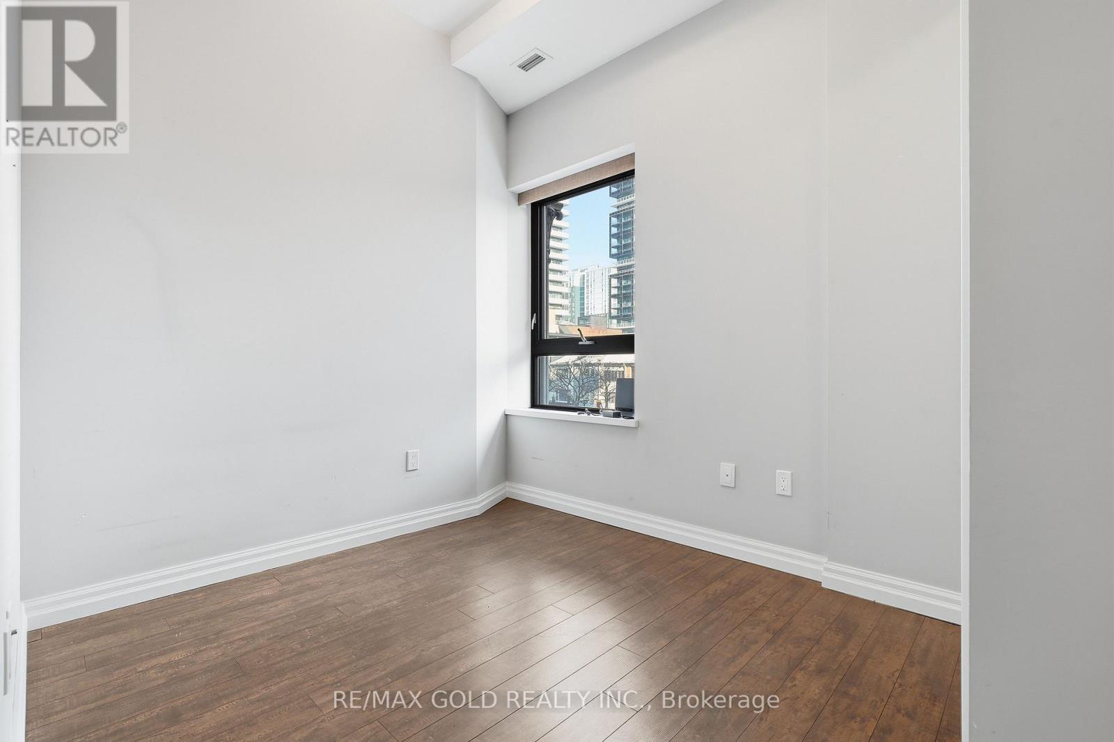 305 - 112 King Street E, Hamilton, Ontario  L8N 1A8 - Photo 17 - X12853632