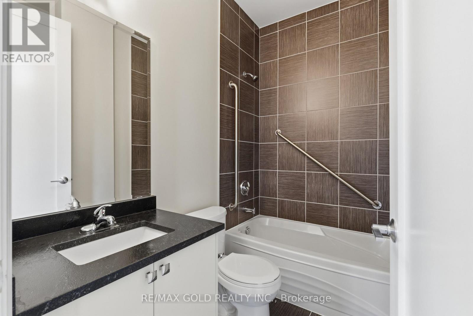 305 - 112 King Street E, Hamilton, Ontario  L8N 1A8 - Photo 16 - X12853632