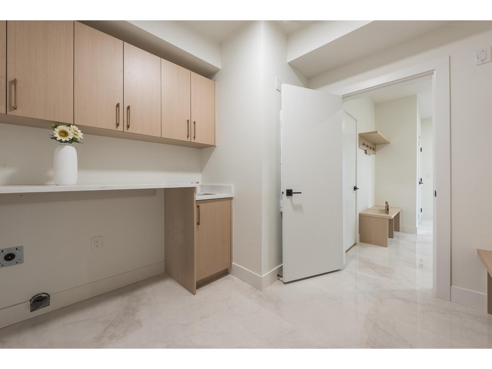 46339 Maple Avenue, Chilliwack Proper East, Chilliwack, British Columbia  V2P 2J5 - Photo 6 - R3096619