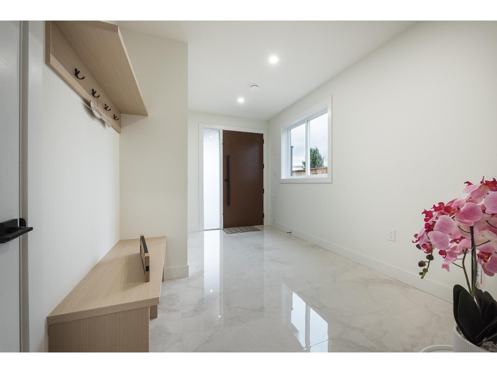 46339 Maple Avenue, Chilliwack Proper East, Chilliwack, British Columbia  V2P 2J5 - Photo 5 - R3096619