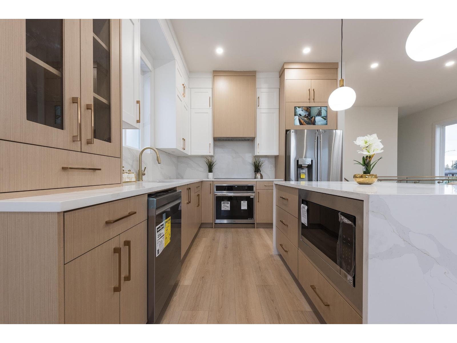 46339 Maple Avenue, Chilliwack Proper East, Chilliwack, British Columbia  V2P 2J5 - Photo 14 - R3096619