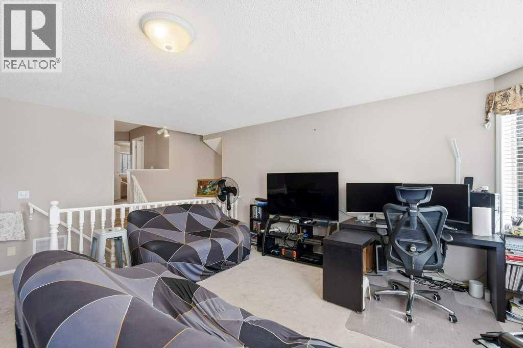 75 Somerset Manor Sw, Calgary, Alberta  T2Y 3V7 - Photo 25 - A2288395