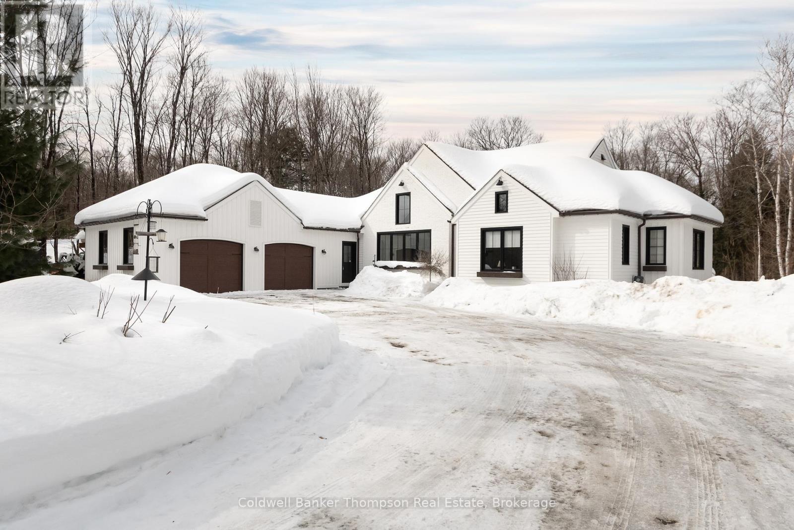 350 Skyhills Road, Huntsville, Ontario  P1H 2N5 - Photo 2 - X12850952