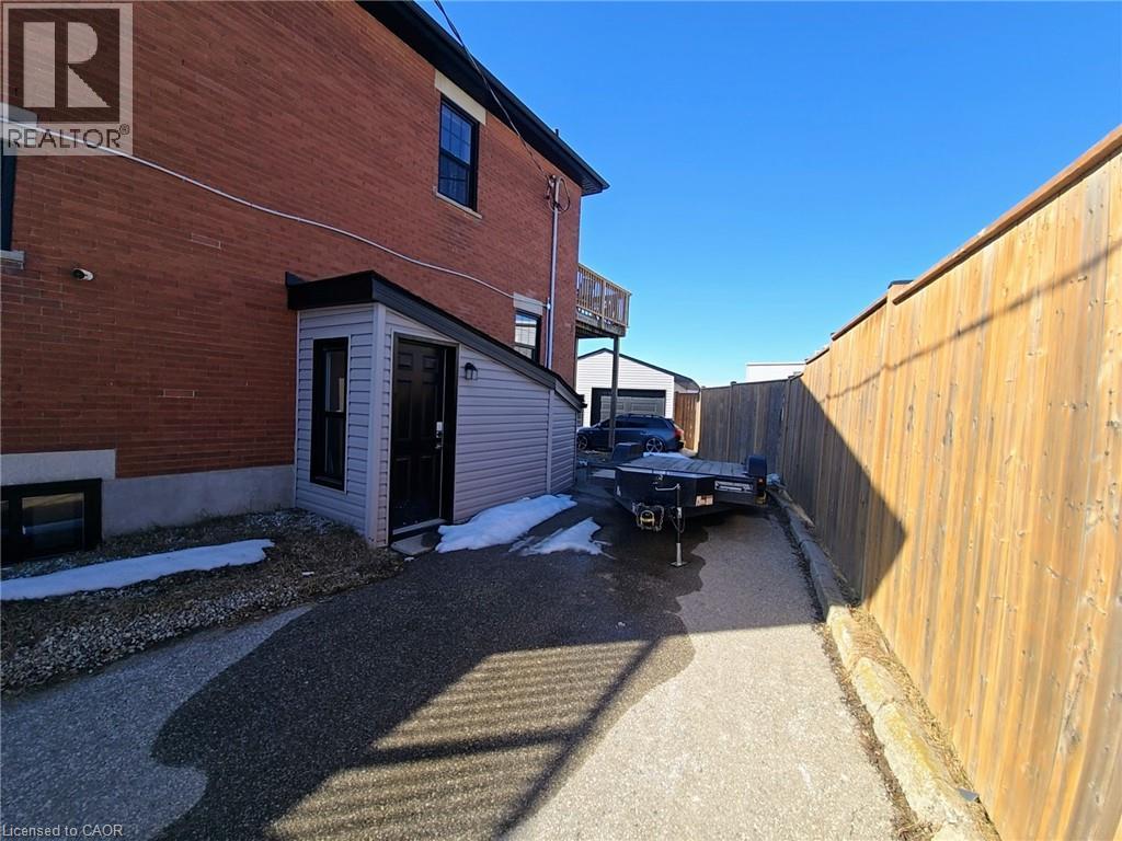 226 Samuelson Street, Cambridge, Ontario  N1R 1K8 - Photo 34 - 40809888