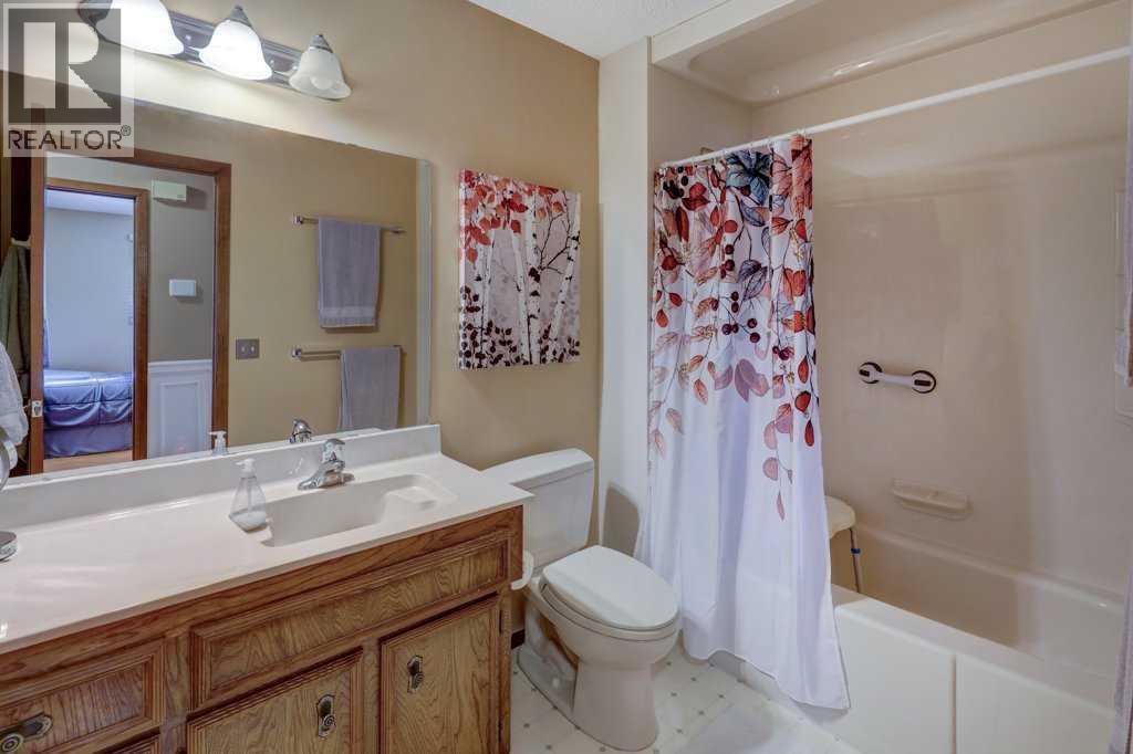 79 Bermondsey Way Nw, Calgary, Alberta  T3K 1V5 - Photo 22 - A2289669