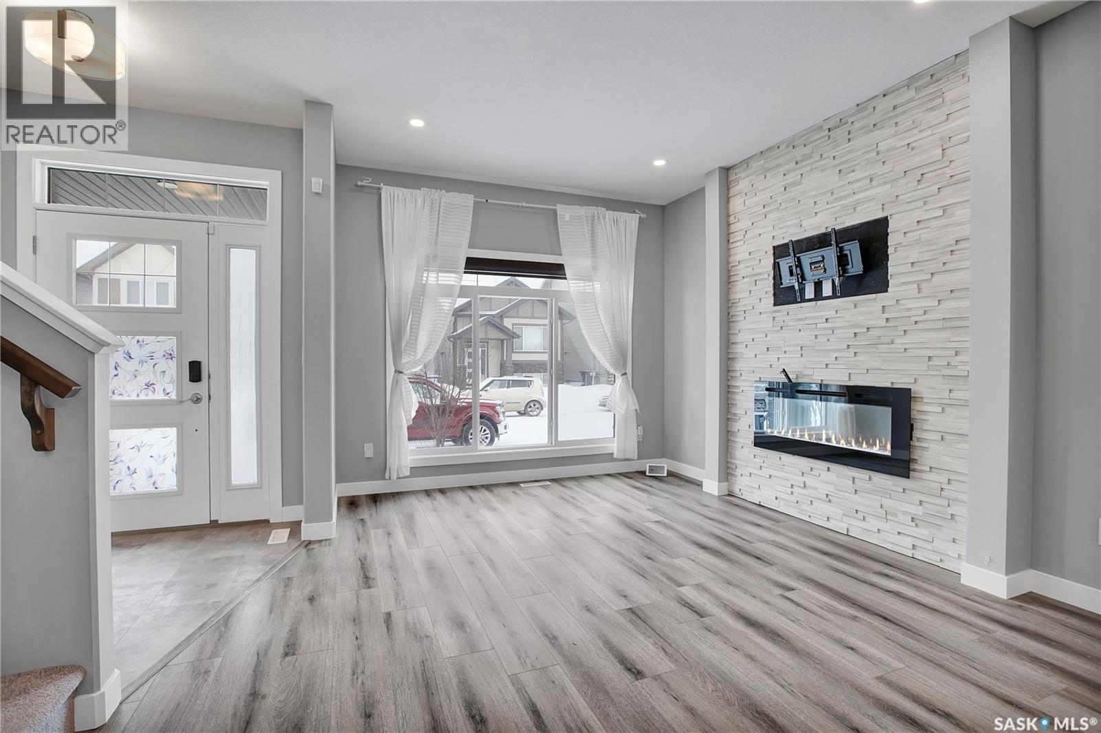 959 Mcfaull Manor, Saskatoon, Saskatchewan  S7V 0S8 - Photo 4 - SK029875