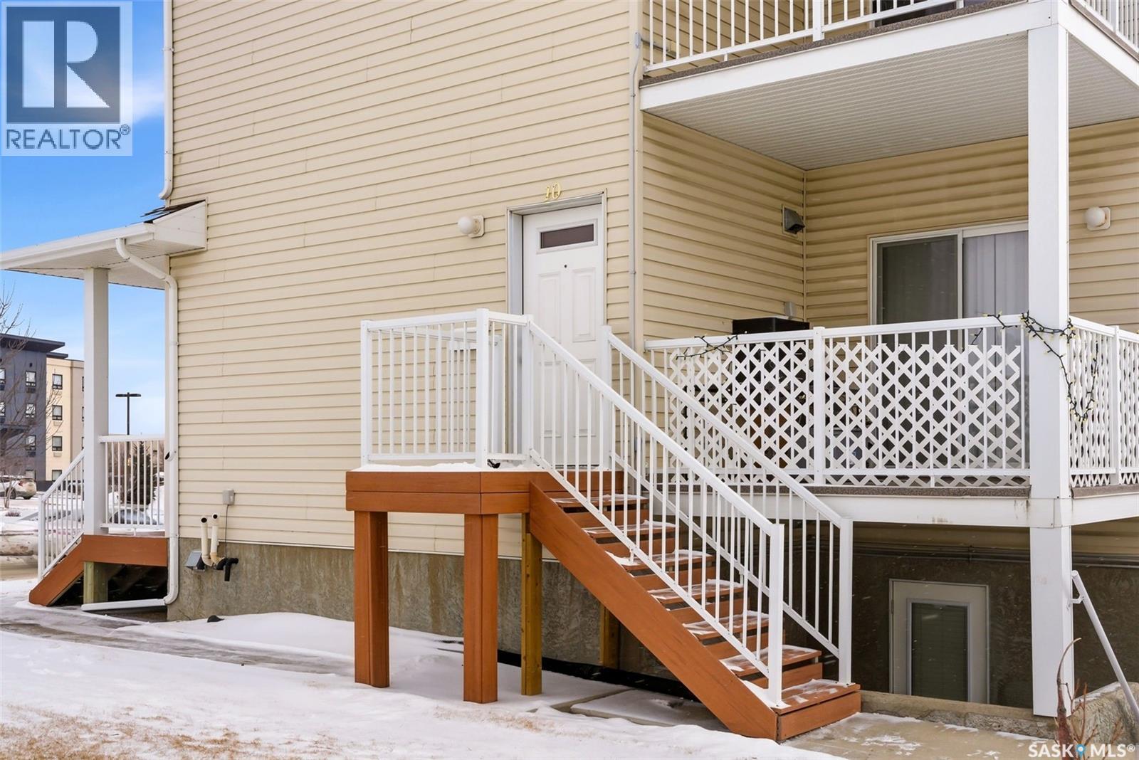 10 5004 James Hill Road, Regina, Saskatchewan  S4W 0E8 - Photo 2 - SK029738