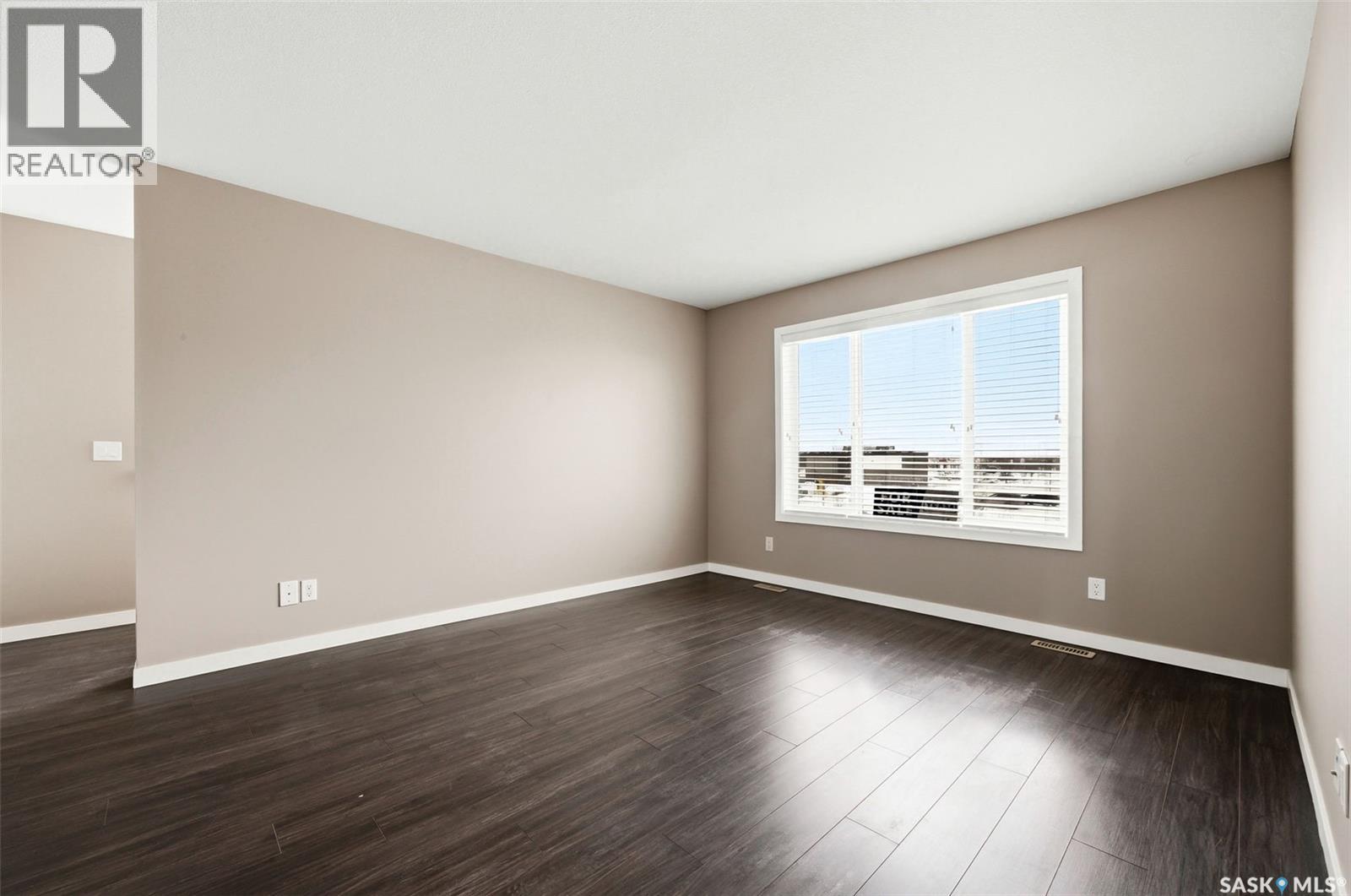 10 5004 James Hill Road, Regina, Saskatchewan  S4W 0E8 - Photo 4 - SK029738